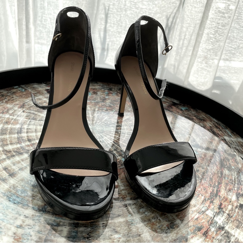 Stuart Weizmann Kassidy Platform Sandals (Black Patent Leather)